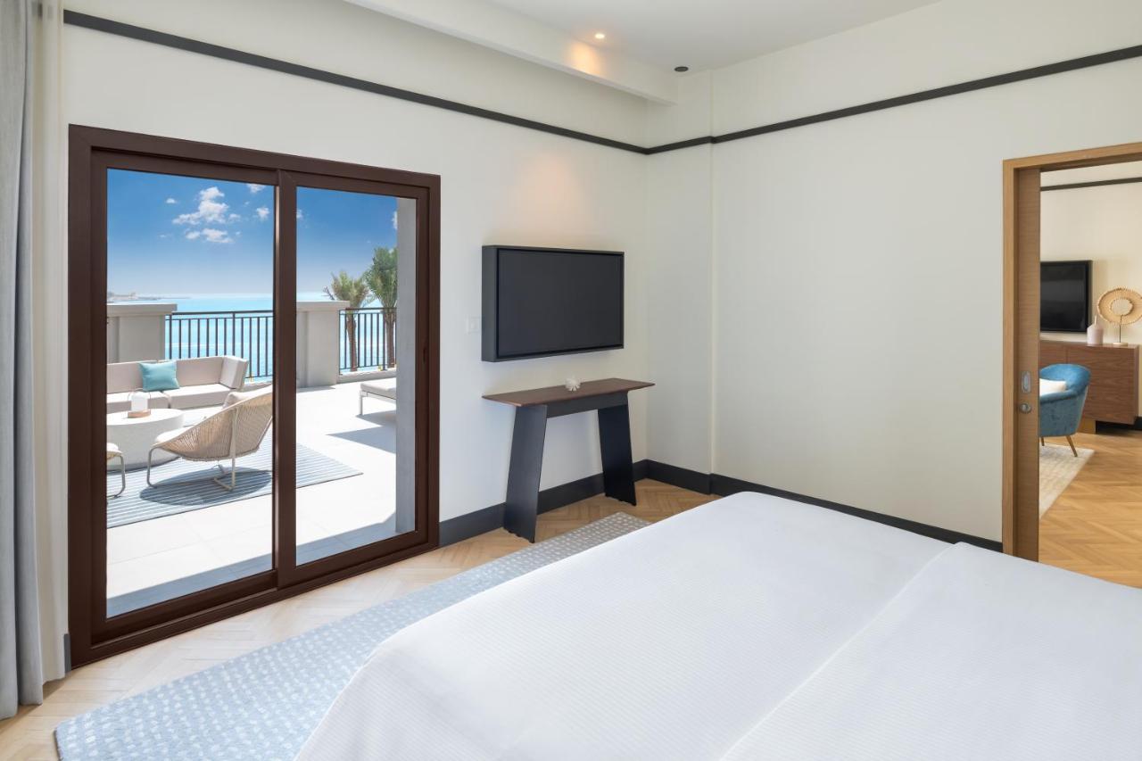 Vida Beach Resort Umm Al Quwain 외부 사진 A bedroom at the hotel
